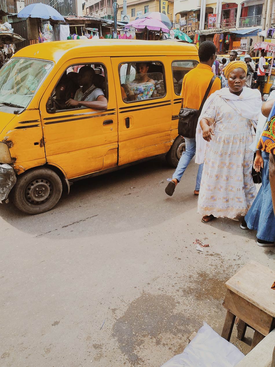 Les règles d'or à ne pas respecter à Lagos (Nigéria) 4 Donts à Lagos 4