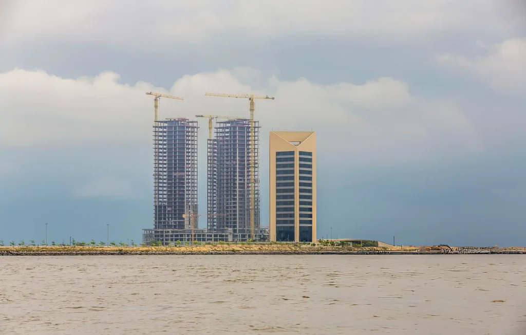 Our Name is Eko: 7 Amazing Attractions about Lagos - Culture, Economy, and Innovation 5 Unser Name ist eko - fashion, lagos city, eko, lagos fashion, afrobeat, lagos music, pounded yam, jollof rice, the wheatbaker, Ikoyi lagos