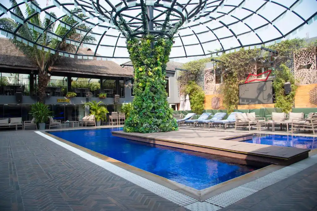 Les 6 meilleurs hôtels de Victoria Island : Le luxe et le confort à Lagos 6 Hôtels à Victoria Island - Blowfish Hotel, Hôtels à VI, Hôtels à Lagos, The Wheatbaker Hotel